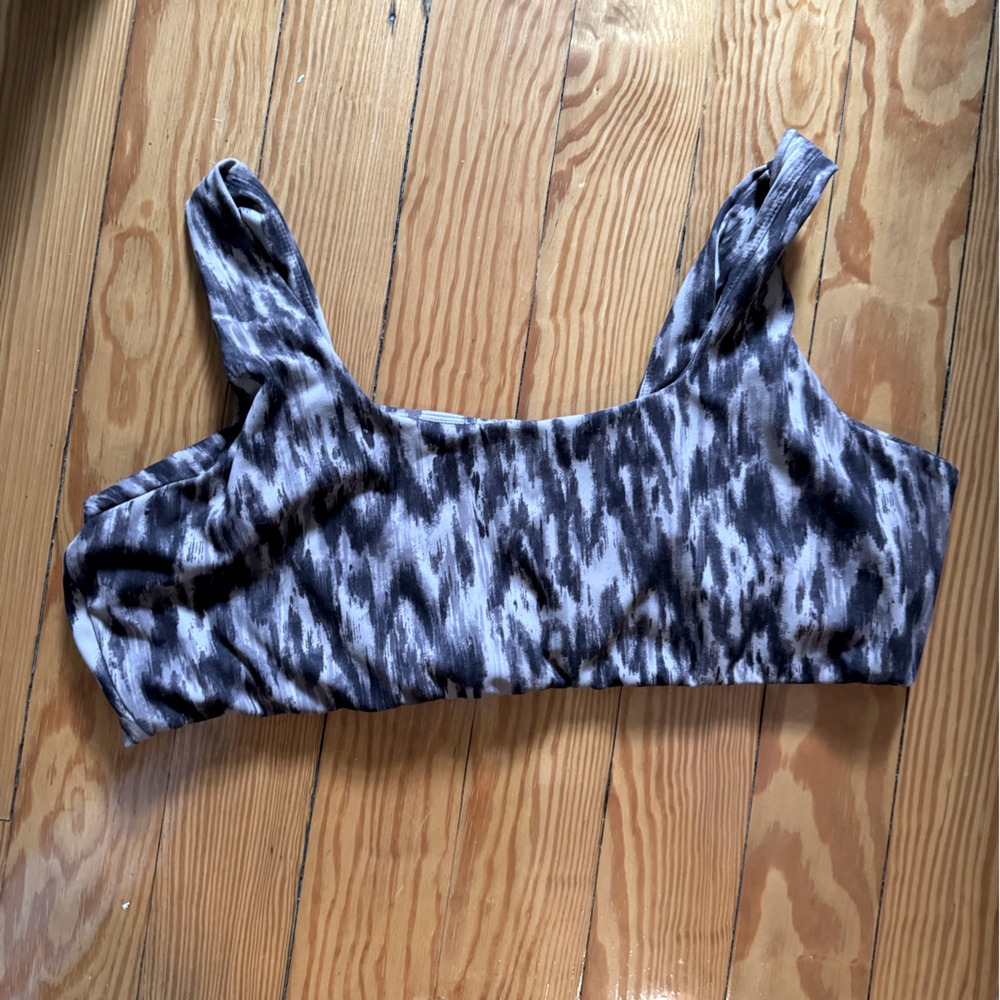 Sports Bra